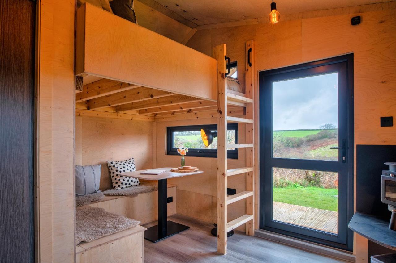 Luxury Glamping Cabin With Outdoor Bath On Cornish Flower Farm Труро Екстериор снимка